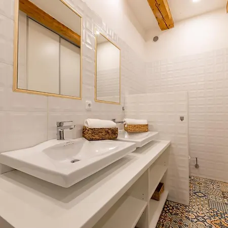 Relax Na Mlejnici Апартаменты *